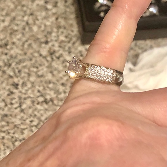 🍃💐3ct 5A Hearts & Arrows Cz on pave 925 sz7💐🍃 - Picture 10 of 16